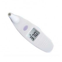 Fast reading ear thermometer